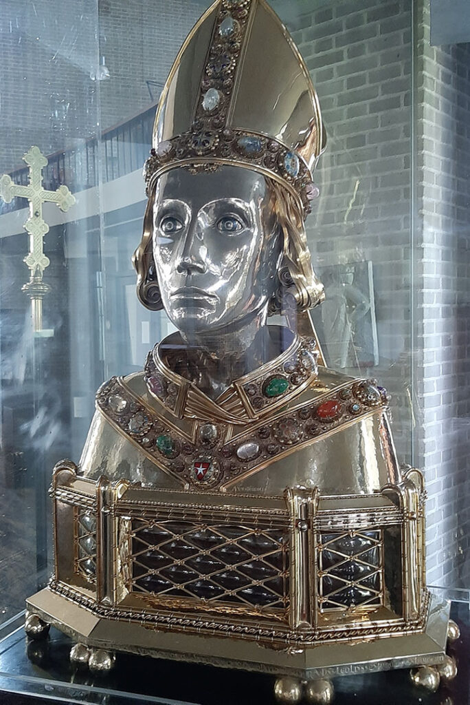 Borstbeeld van St.Lambertus