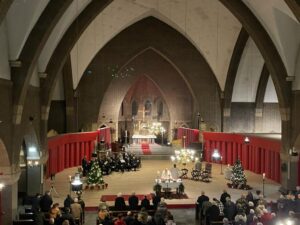 Grote kerkzaal St. Theresiakerk